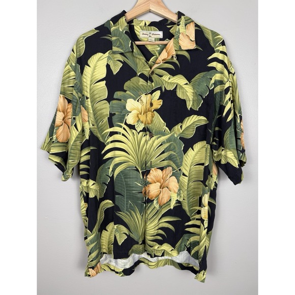 VTG Tommy Bahama 100% Silk Black Hawaiian Floral Hibiscus Shirt Resort Vaca Wear - Picture 1 of 10